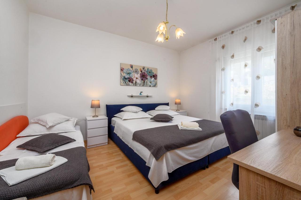 Apartments Juric Podstrana Ngoại thất bức ảnh