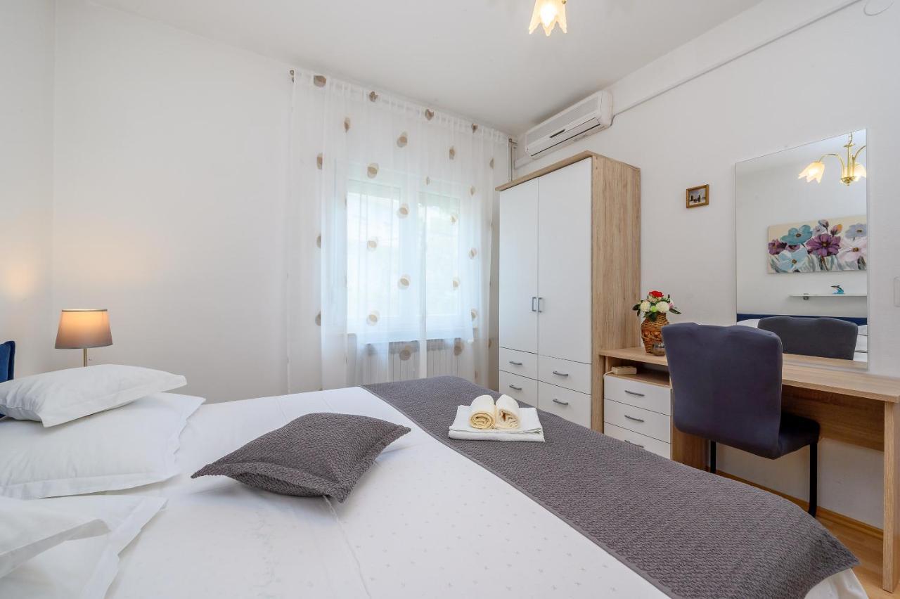Apartments Juric Podstrana Ngoại thất bức ảnh
